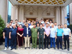 记录历史致敬英雄 “老兵故事荟”在蓉
