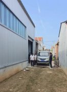 千平米库房被强拆损失惨重，镇干部威